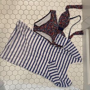 Splendid bikini and swim cover up set XS